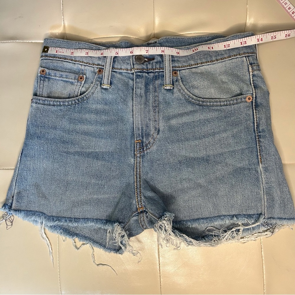 Levi's 501 cut off short shorts - Picture 6 of 7